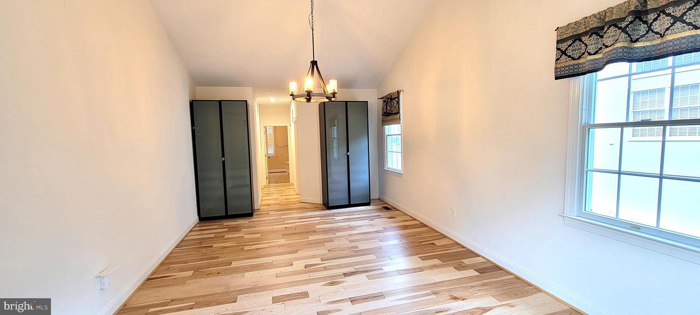 15292 GOLF VIEW DR, HAYMARKET, Virginia 20169, 4 Bedrooms Bedrooms, ,4 BathroomsBathrooms,Residential,For sale,15292 GOLF VIEW DR,VAPW2102208 MLS # VAPW2102208