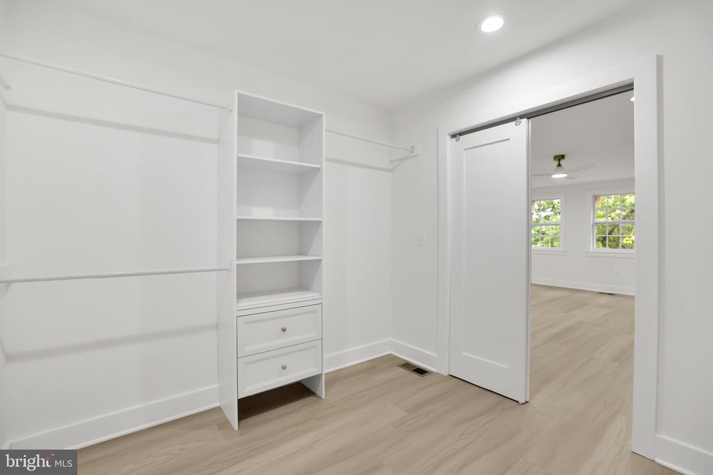 623 LONGFELLOW ST NW, WASHINGTON, District Of Columbia 20011, 5 Bedrooms Bedrooms, ,4 BathroomsBathrooms,Residential,For sale,623 LONGFELLOW ST NW,DCDC2216352 MLS # DCDC2216352