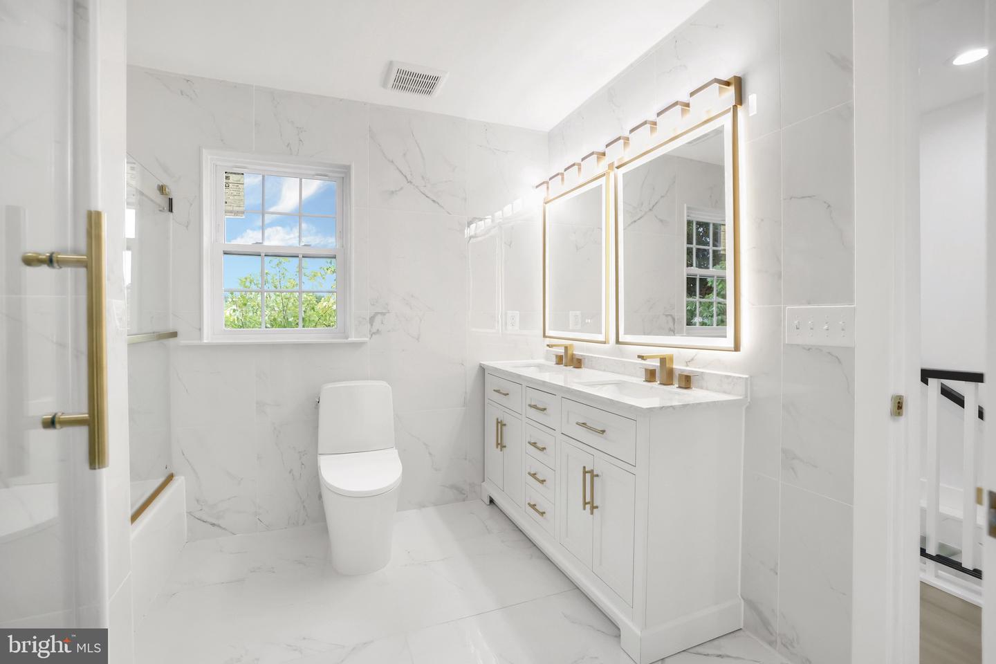 623 LONGFELLOW ST NW, WASHINGTON, District Of Columbia 20011, 5 Bedrooms Bedrooms, ,4 BathroomsBathrooms,Residential,For sale,623 LONGFELLOW ST NW,DCDC2216352 MLS # DCDC2216352