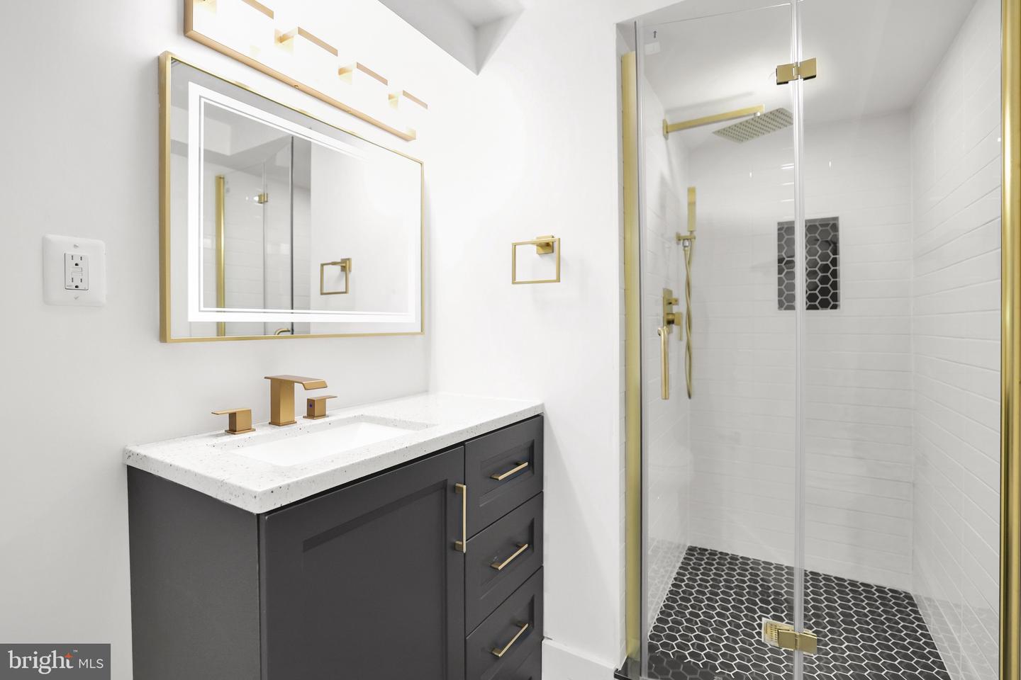 623 LONGFELLOW ST NW, WASHINGTON, District Of Columbia 20011, 5 Bedrooms Bedrooms, ,4 BathroomsBathrooms,Residential,For sale,623 LONGFELLOW ST NW,DCDC2216352 MLS # DCDC2216352