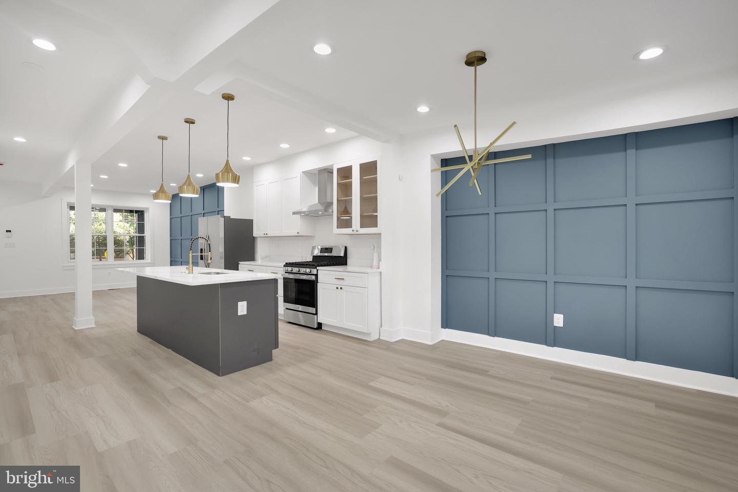 623 LONGFELLOW ST NW, WASHINGTON, District Of Columbia 20011, 5 Bedrooms Bedrooms, ,4 BathroomsBathrooms,Residential,For sale,623 LONGFELLOW ST NW,DCDC2216352 MLS # DCDC2216352