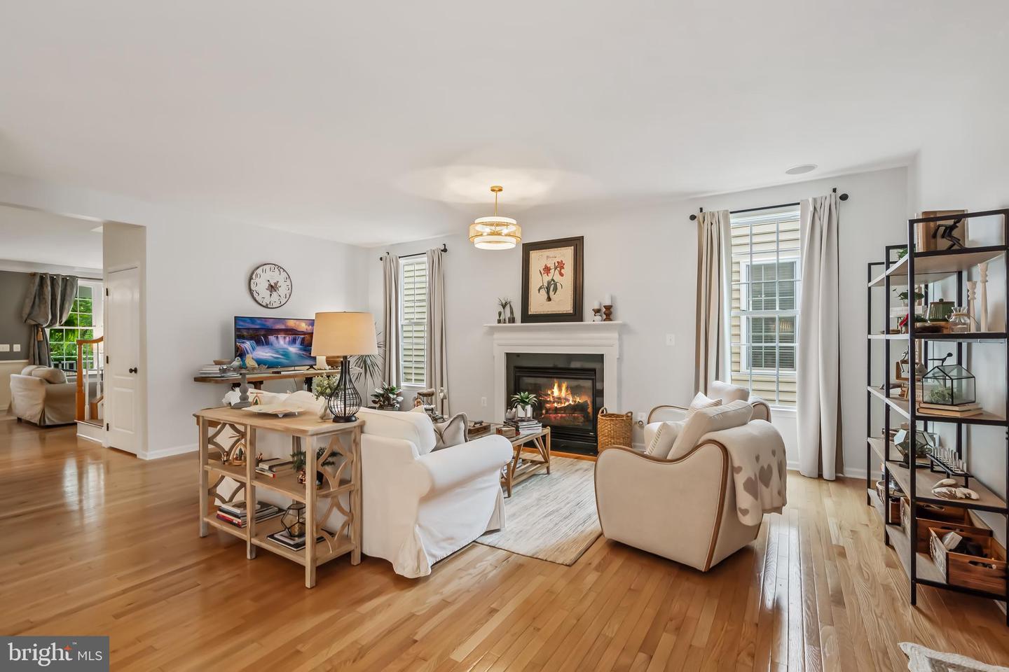 15622 ADMIRAL BAKER CIR, HAYMARKET, Virginia 20169, 5 Bedrooms Bedrooms, ,2 BathroomsBathrooms,Residential,For sale,15622 ADMIRAL BAKER CIR,VAPW2102334 MLS # VAPW2102334