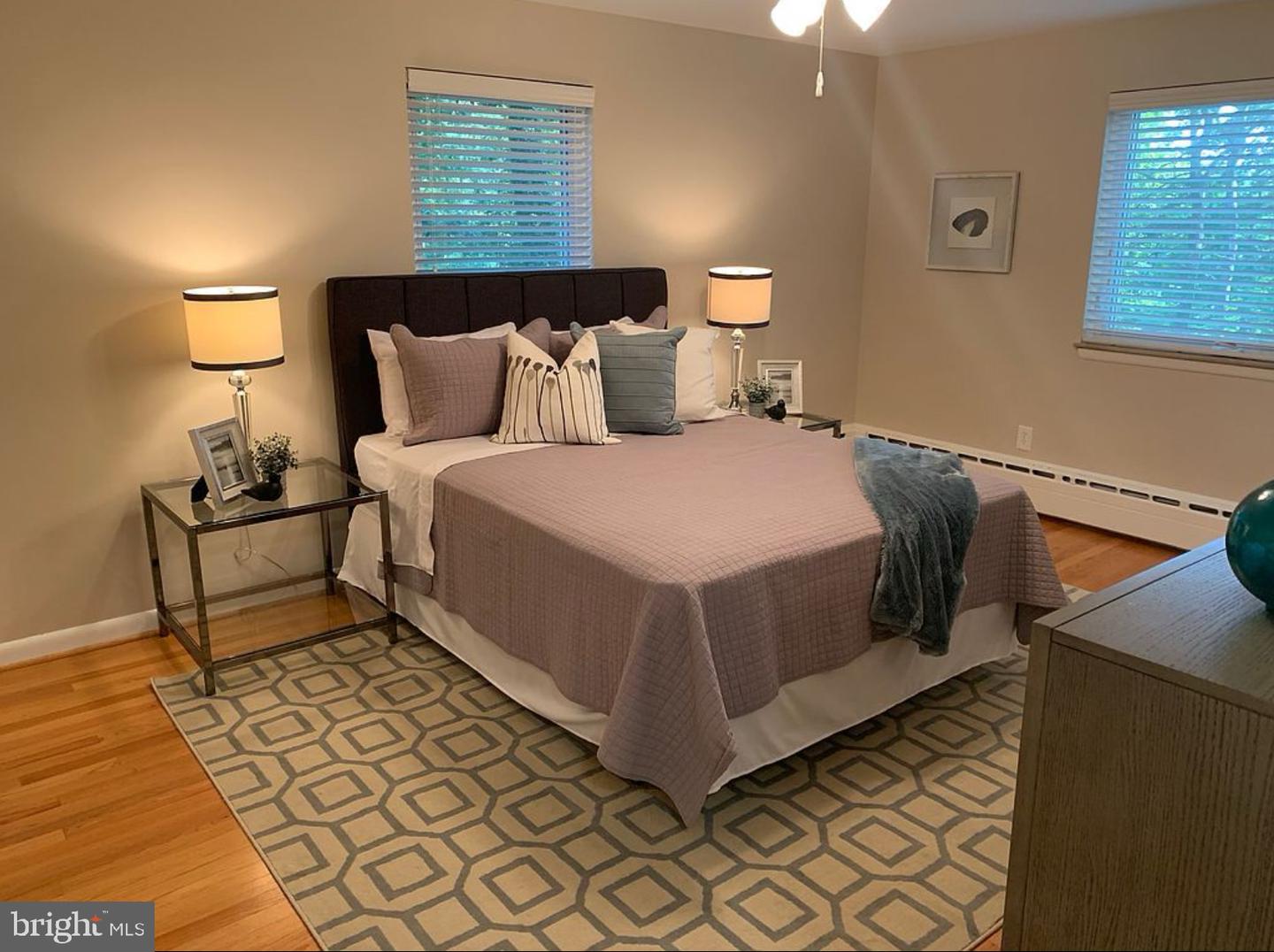 2356 SOUTH PIERCE ST, ARLINGTON, Virginia 22202, 4 Bedrooms Bedrooms, 12 Rooms Rooms,3 BathroomsBathrooms,Residential,For sale,2356 SOUTH PIERCE ST,VAAR2062710 MLS # VAAR2062710