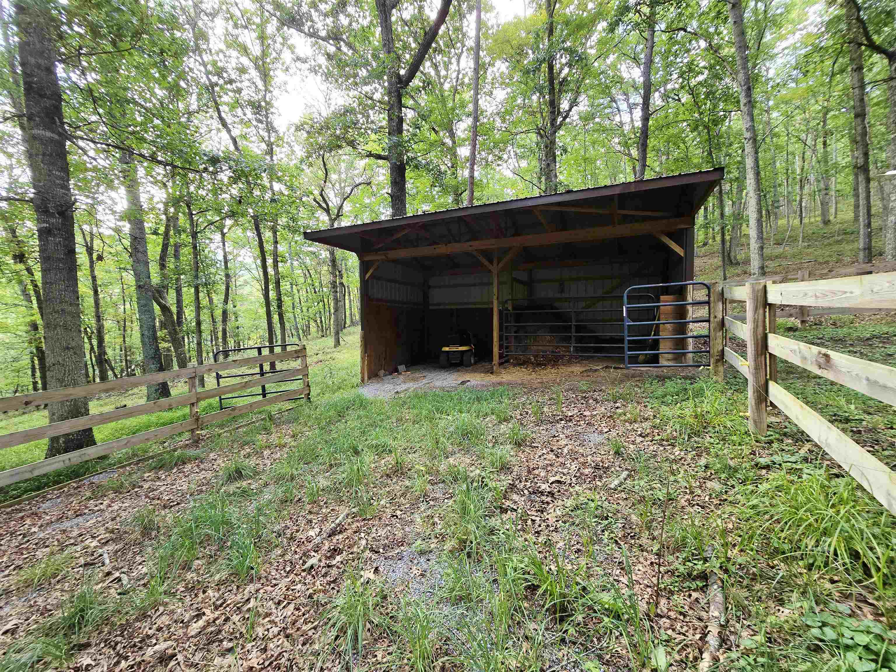 227 DOGWOOD LN, MONTEREY, Virginia 24465, 2 Bedrooms Bedrooms, ,2 BathroomsBathrooms,Residential,227 DOGWOOD LN,668252 MLS # 668252