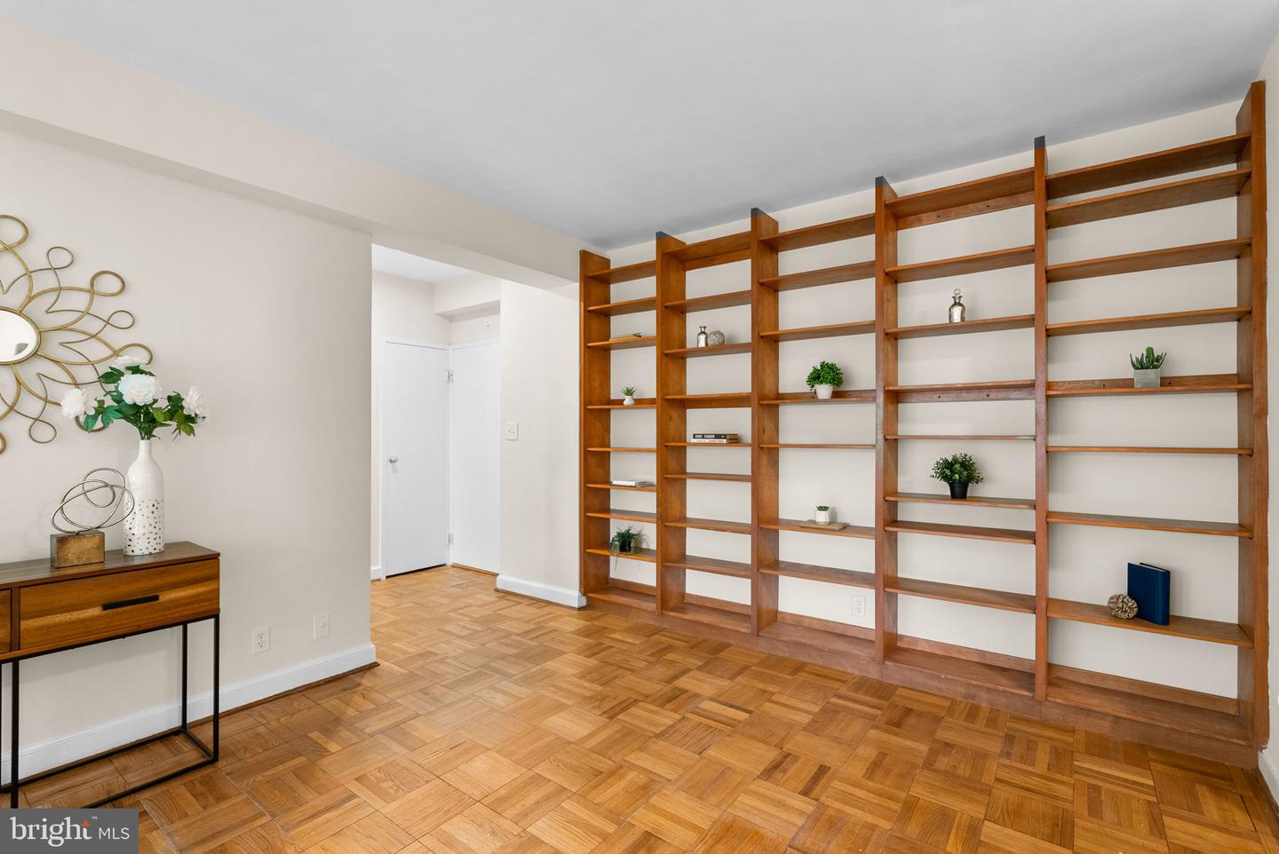 3025 ONTARIO RD NW #407, WASHINGTON, District Of Columbia 20009, 1 Bedroom Bedrooms, ,1 BathroomBathrooms,Residential,For sale,3025 ONTARIO RD NW #407,DCDC2216604 MLS # DCDC2216604