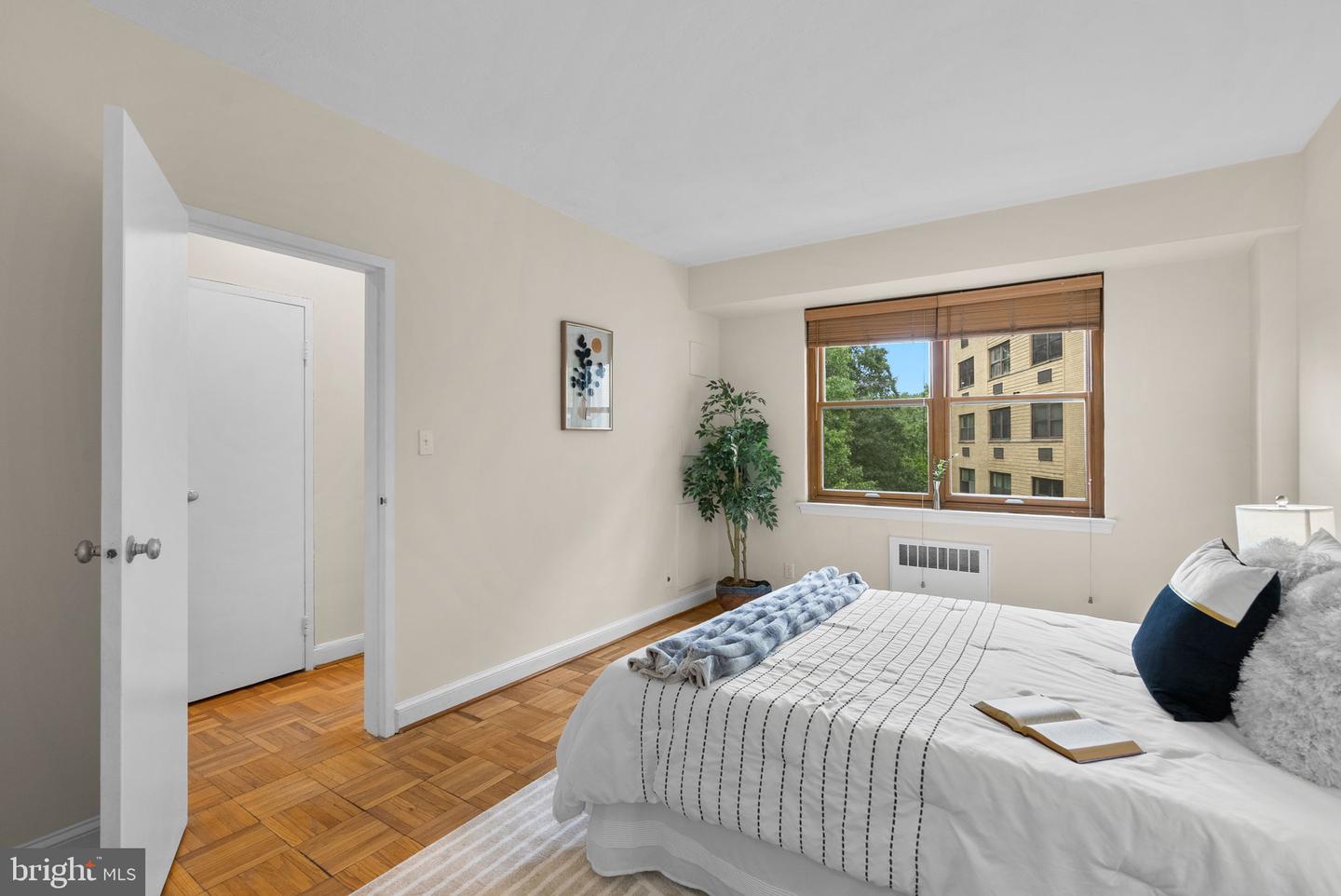 3025 ONTARIO RD NW #407, WASHINGTON, District Of Columbia 20009, 1 Bedroom Bedrooms, ,1 BathroomBathrooms,Residential,For sale,3025 ONTARIO RD NW #407,DCDC2216604 MLS # DCDC2216604