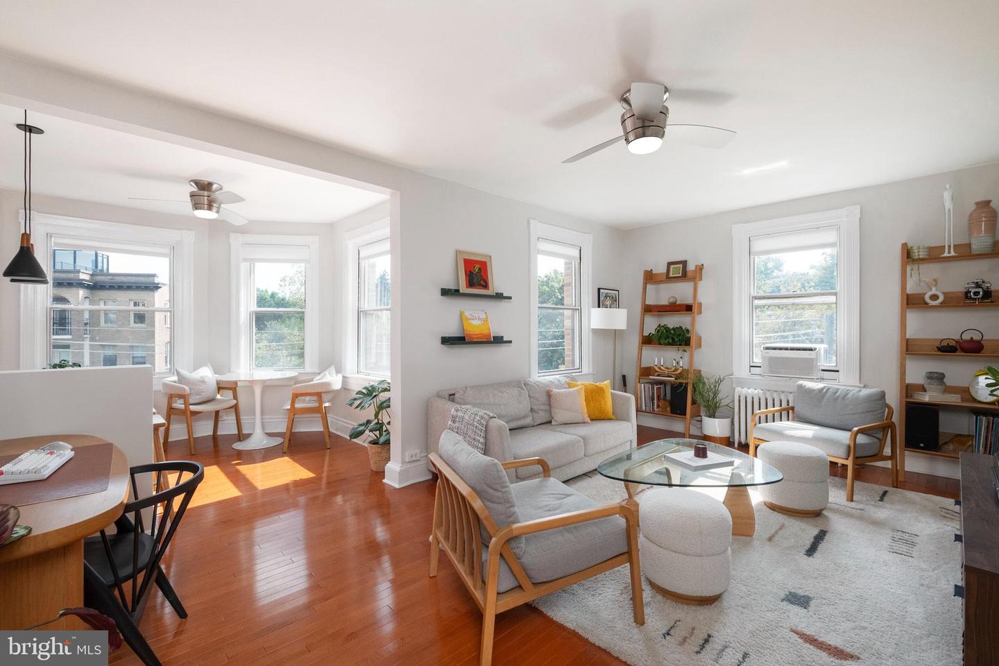3600 CONNECTICUT AVE NW #404, WASHINGTON, District Of Columbia 20008, 1 Bedroom Bedrooms, ,1 BathroomBathrooms,Residential,For sale,3600 CONNECTICUT AVE NW #404,DCDC2216610 MLS # DCDC2216610