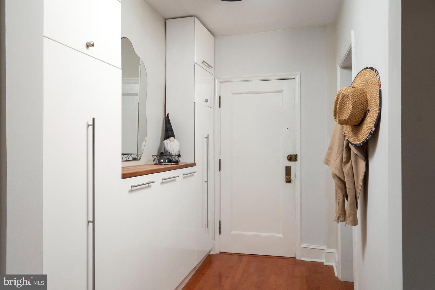 3600 CONNECTICUT AVE NW #404, WASHINGTON, District Of Columbia 20008, 1 Bedroom Bedrooms, ,1 BathroomBathrooms,Residential,For sale,3600 CONNECTICUT AVE NW #404,DCDC2216610 MLS # DCDC2216610