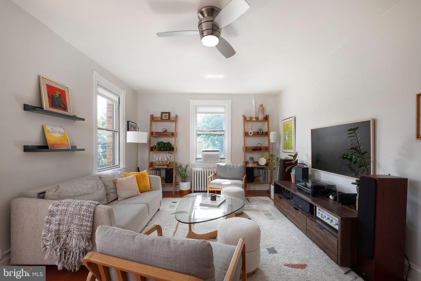 3600 CONNECTICUT AVE NW #404, WASHINGTON, District Of Columbia 20008, 1 Bedroom Bedrooms, ,1 BathroomBathrooms,Residential,For sale,3600 CONNECTICUT AVE NW #404,DCDC2216610 MLS # DCDC2216610