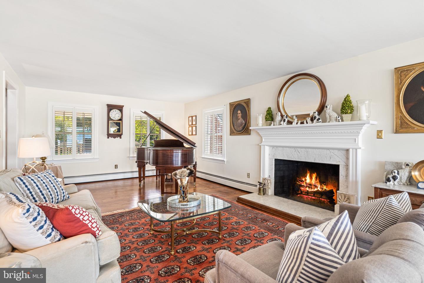 7831 SOUTHDOWN RD, ALEXANDRIA, Virginia 22308, 5 Bedrooms Bedrooms, ,5 BathroomsBathrooms,Residential,For sale,7831 SOUTHDOWN RD,VAFX2263186 MLS # VAFX2263186
