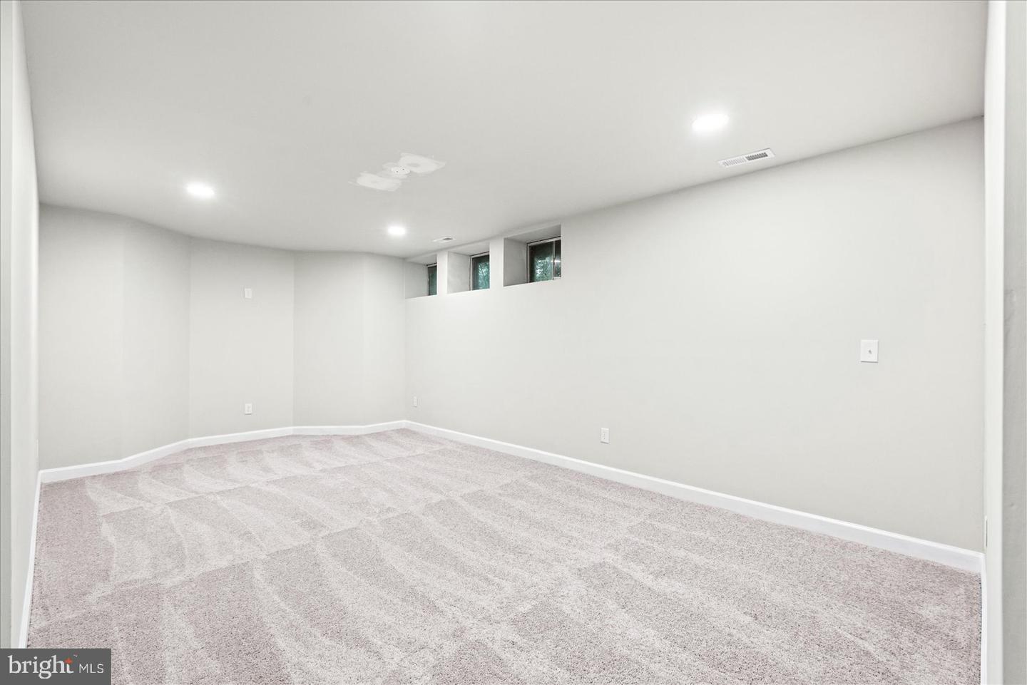 370 LAND OR DR, RUTHER GLEN, Virginia 22546, 4 Bedrooms Bedrooms, ,4 BathroomsBathrooms,Residential,For sale,370 LAND OR DR,VACV2008750 MLS # VACV2008750