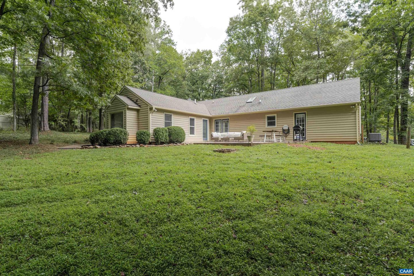 860 BUCKHORN TRL, EARLYSVILLE, Virginia 22936, 4 Bedrooms Bedrooms, ,3 BathroomsBathrooms,Residential,For sale,860 BUCKHORN TRL,668207 MLS # 668207