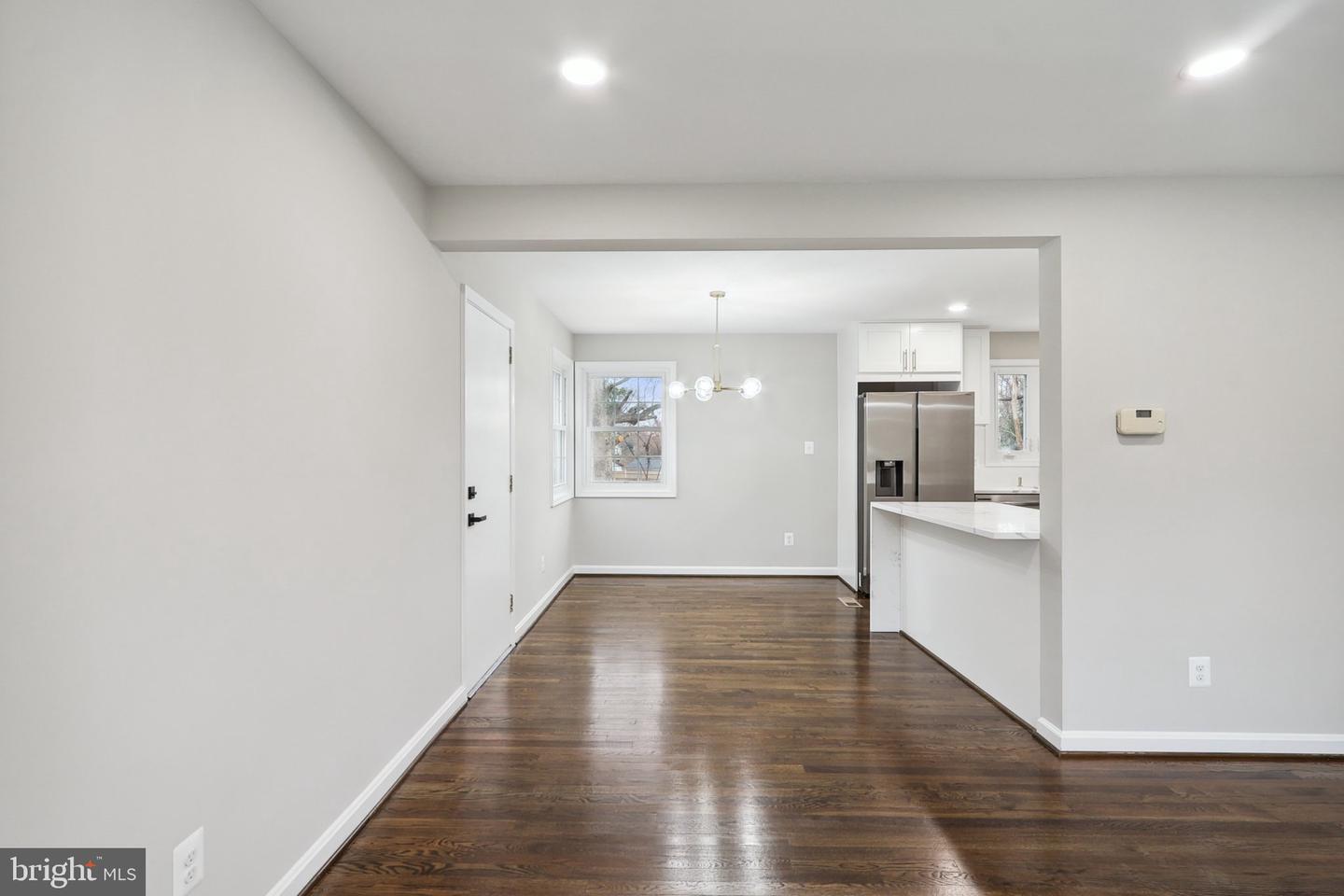 6821 FLOYD AVE, SPRINGFIELD, Virginia 22150, 3 Bedrooms Bedrooms, ,2 BathroomsBathrooms,Residential,For sale,6821 FLOYD AVE,VAFX2263194 MLS # VAFX2263194