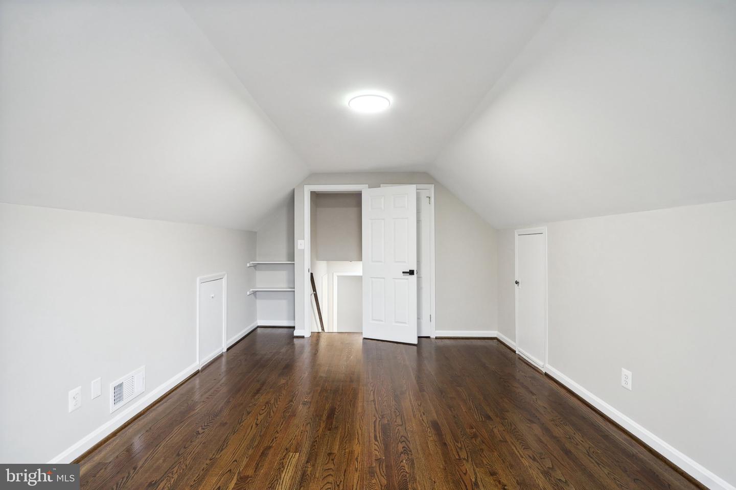 6821 FLOYD AVE, SPRINGFIELD, Virginia 22150, 3 Bedrooms Bedrooms, ,2 BathroomsBathrooms,Residential,For sale,6821 FLOYD AVE,VAFX2263194 MLS # VAFX2263194