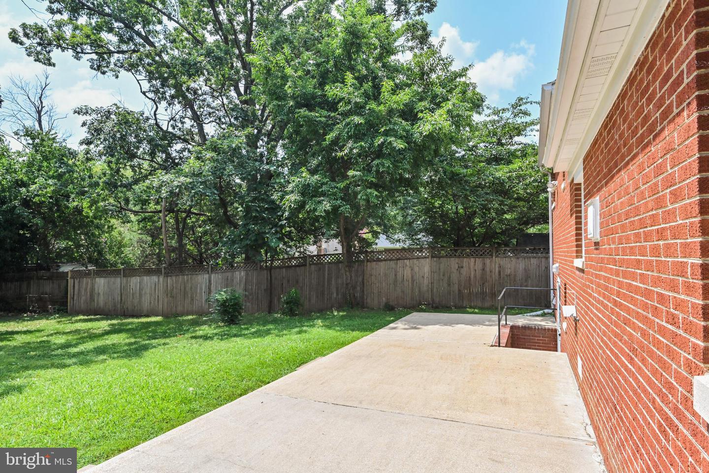 6821 FLOYD AVE, SPRINGFIELD, Virginia 22150, 3 Bedrooms Bedrooms, ,2 BathroomsBathrooms,Residential,For sale,6821 FLOYD AVE,VAFX2263194 MLS # VAFX2263194