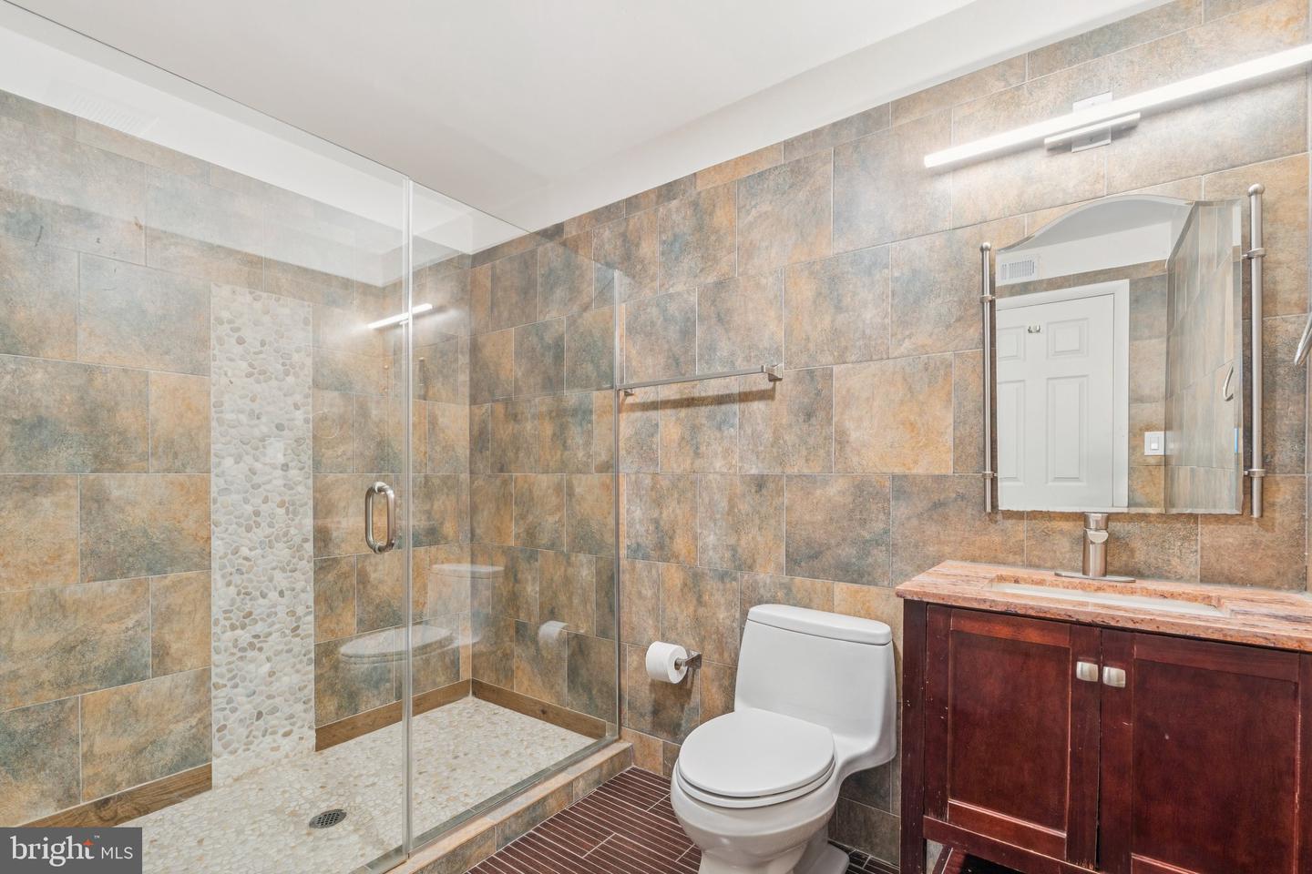 6287 WILLOWFIELD WAY, SPRINGFIELD, Virginia 22150, 8 Bedrooms Bedrooms, ,5 BathroomsBathrooms,Residential,For sale,6287 WILLOWFIELD WAY,VAFX2263196 MLS # VAFX2263196
