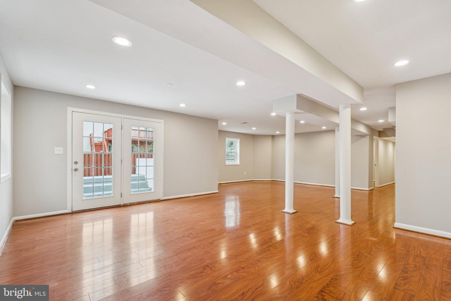 6287 WILLOWFIELD WAY, SPRINGFIELD, Virginia 22150, 8 Bedrooms Bedrooms, ,5 BathroomsBathrooms,Residential,For sale,6287 WILLOWFIELD WAY,VAFX2263196 MLS # VAFX2263196