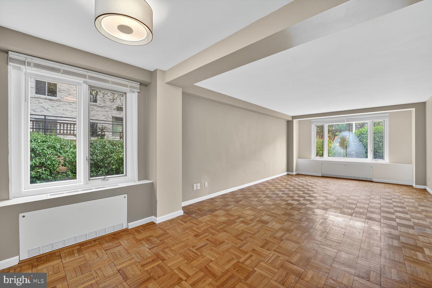 2475 VIRGINIA AVE NW #113, WASHINGTON, District Of Columbia 20037, 1 Bedroom Bedrooms, ,1 BathroomBathrooms,Residential,For sale,2475 VIRGINIA AVE NW #113,DCDC2216742 MLS # DCDC2216742