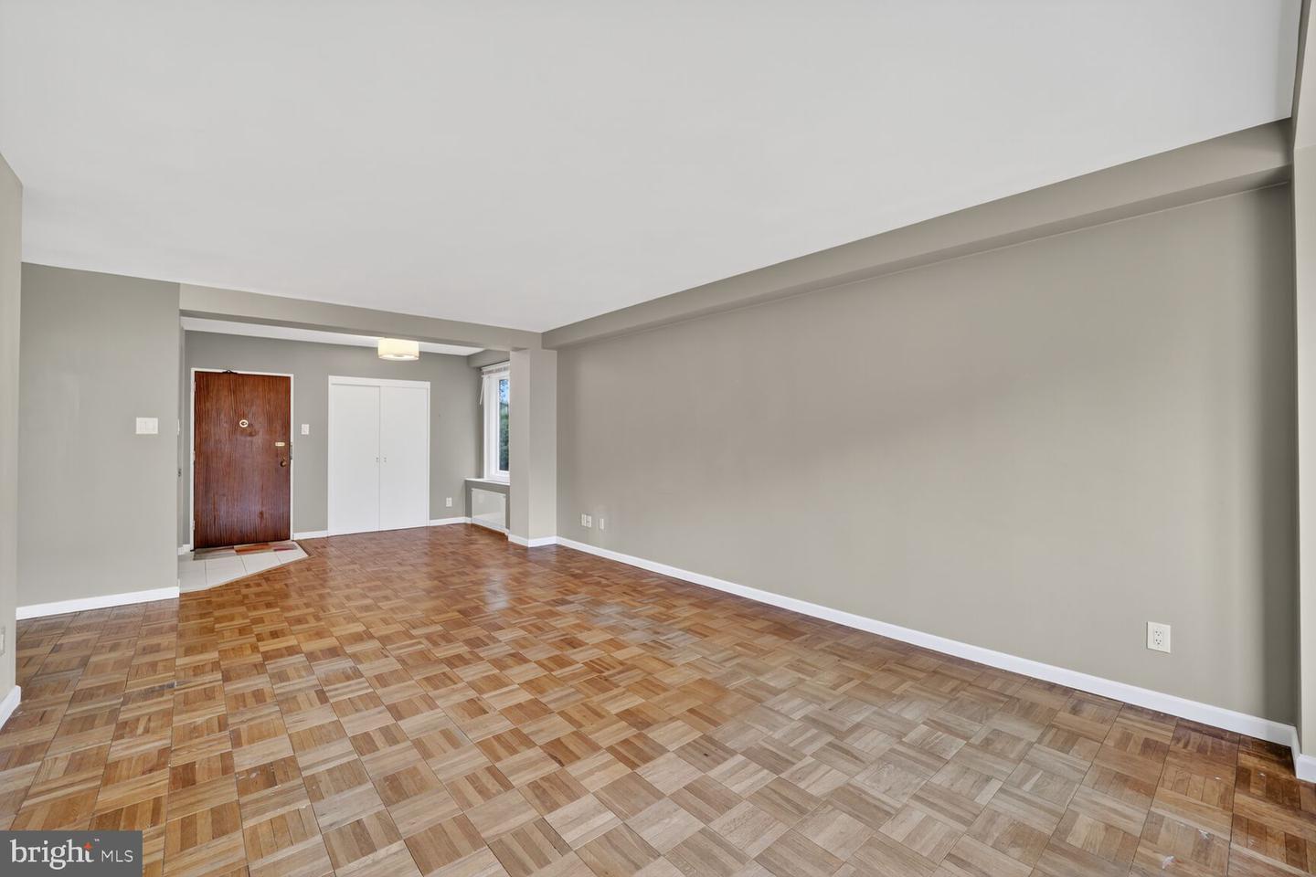 2475 VIRGINIA AVE NW #113, WASHINGTON, District Of Columbia 20037, 1 Bedroom Bedrooms, ,1 BathroomBathrooms,Residential,For sale,2475 VIRGINIA AVE NW #113,DCDC2216742 MLS # DCDC2216742
