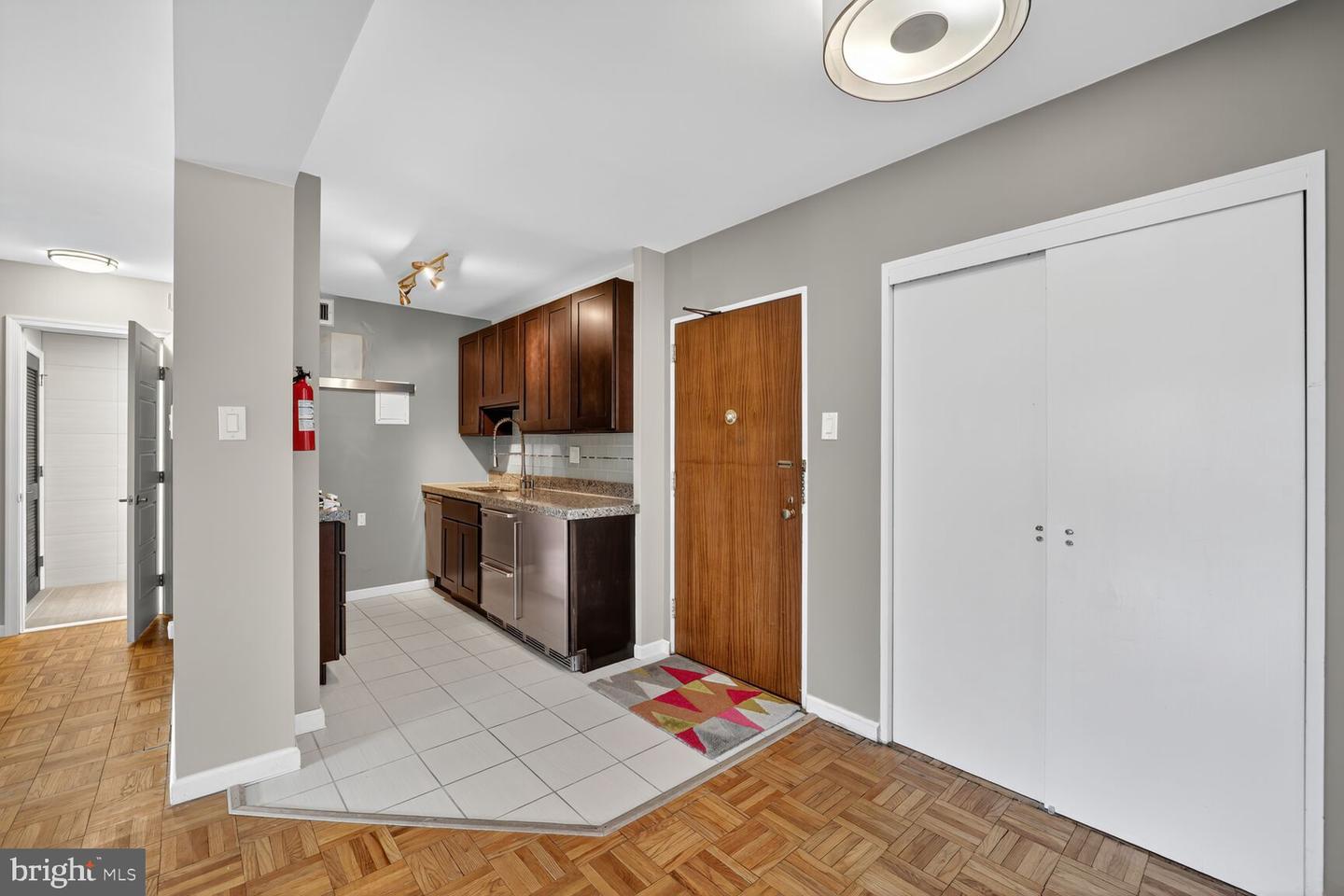 2475 VIRGINIA AVE NW #113, WASHINGTON, District Of Columbia 20037, 1 Bedroom Bedrooms, ,1 BathroomBathrooms,Residential,For sale,2475 VIRGINIA AVE NW #113,DCDC2216742 MLS # DCDC2216742