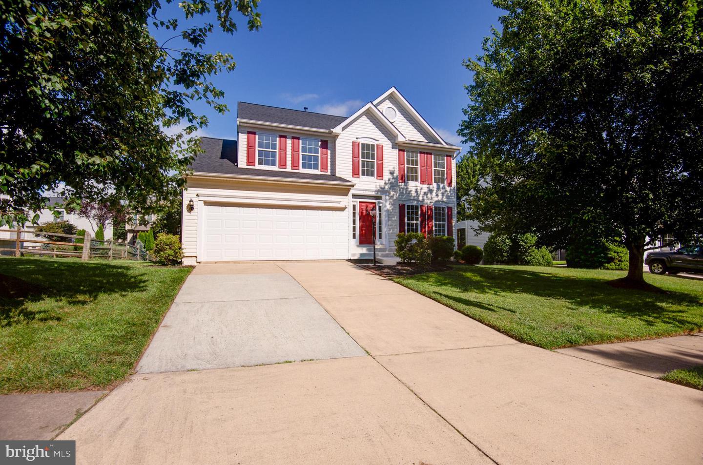 43208 CARDSTON PL, LEESBURG, Virginia 20176, 4 Bedrooms Bedrooms, ,3 BathroomsBathrooms,Residential,For sale,43208 CARDSTON PL,VALO2105320 MLS # VALO2105320