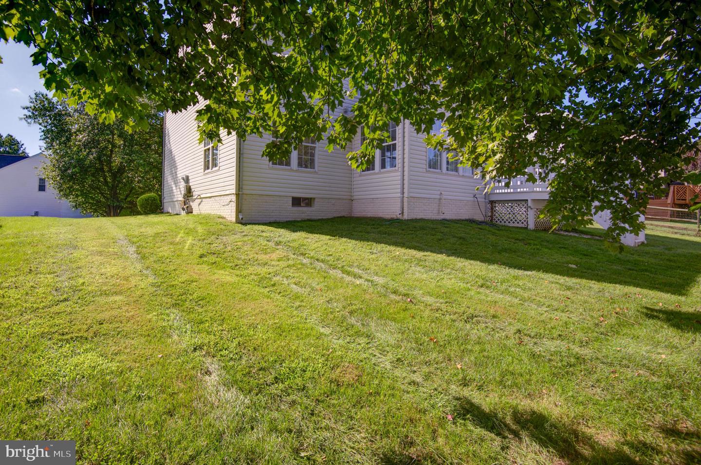 43208 CARDSTON PL, LEESBURG, Virginia 20176, 4 Bedrooms Bedrooms, ,3 BathroomsBathrooms,Residential,For sale,43208 CARDSTON PL,VALO2105320 MLS # VALO2105320