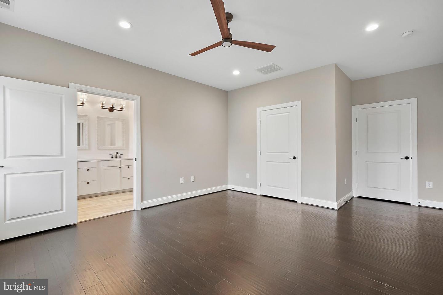24936 MCNAIR PL, ALDIE, Virginia 20105, 4 Bedrooms Bedrooms, ,3 BathroomsBathrooms,Residential,For sale,24936 MCNAIR PL,VALO2105326 MLS # VALO2105326