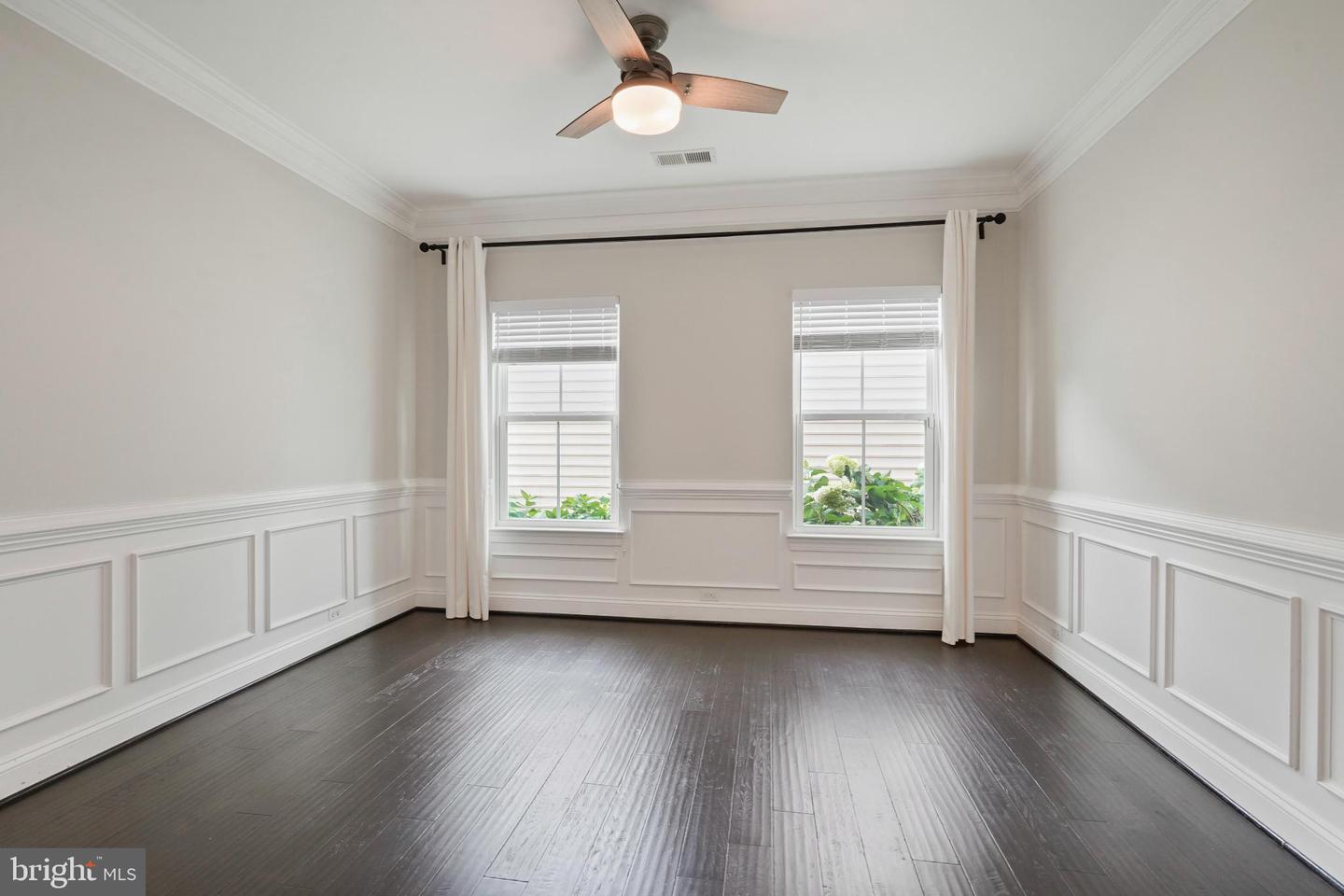 24936 MCNAIR PL, ALDIE, Virginia 20105, 4 Bedrooms Bedrooms, ,3 BathroomsBathrooms,Residential,For sale,24936 MCNAIR PL,VALO2105326 MLS # VALO2105326