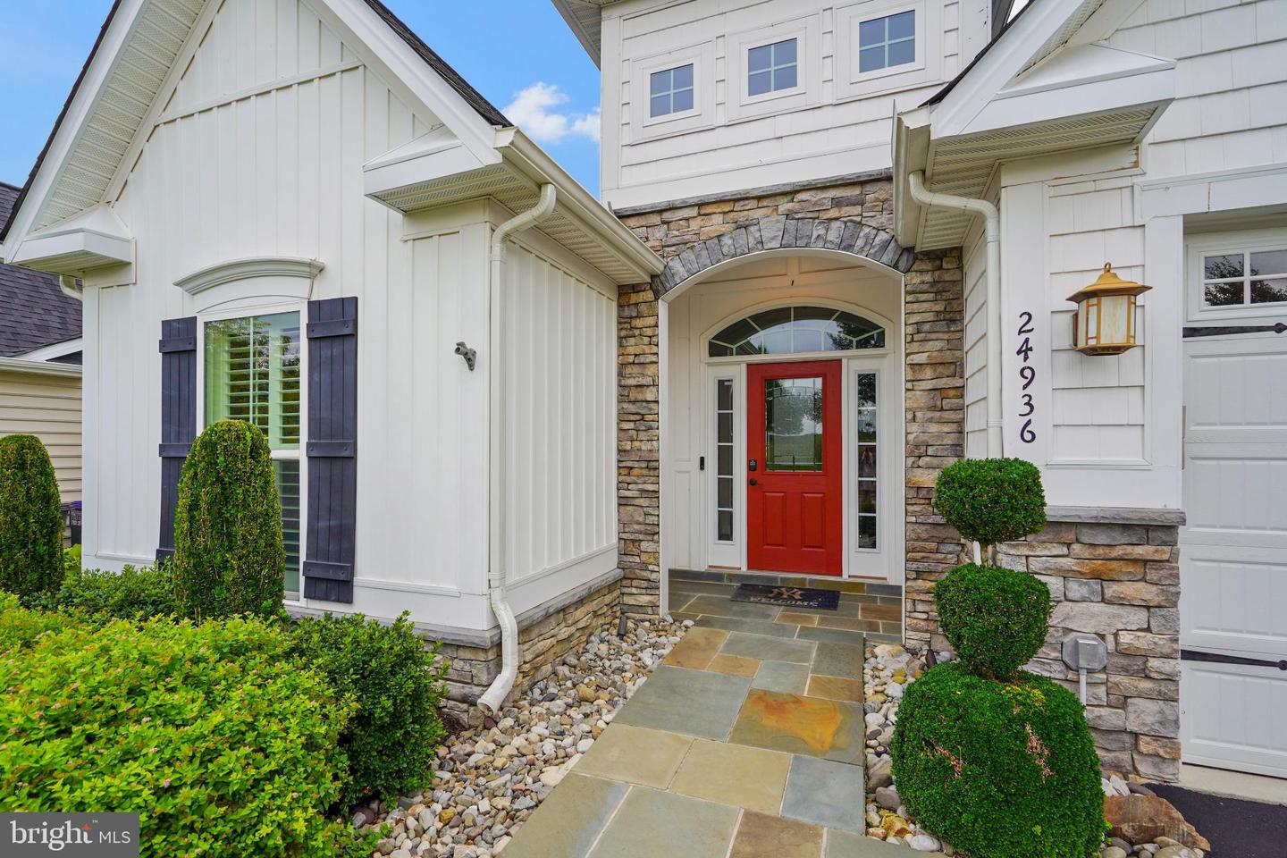 24936 MCNAIR PL, ALDIE, Virginia 20105, 4 Bedrooms Bedrooms, ,3 BathroomsBathrooms,Residential,For sale,24936 MCNAIR PL,VALO2105326 MLS # VALO2105326