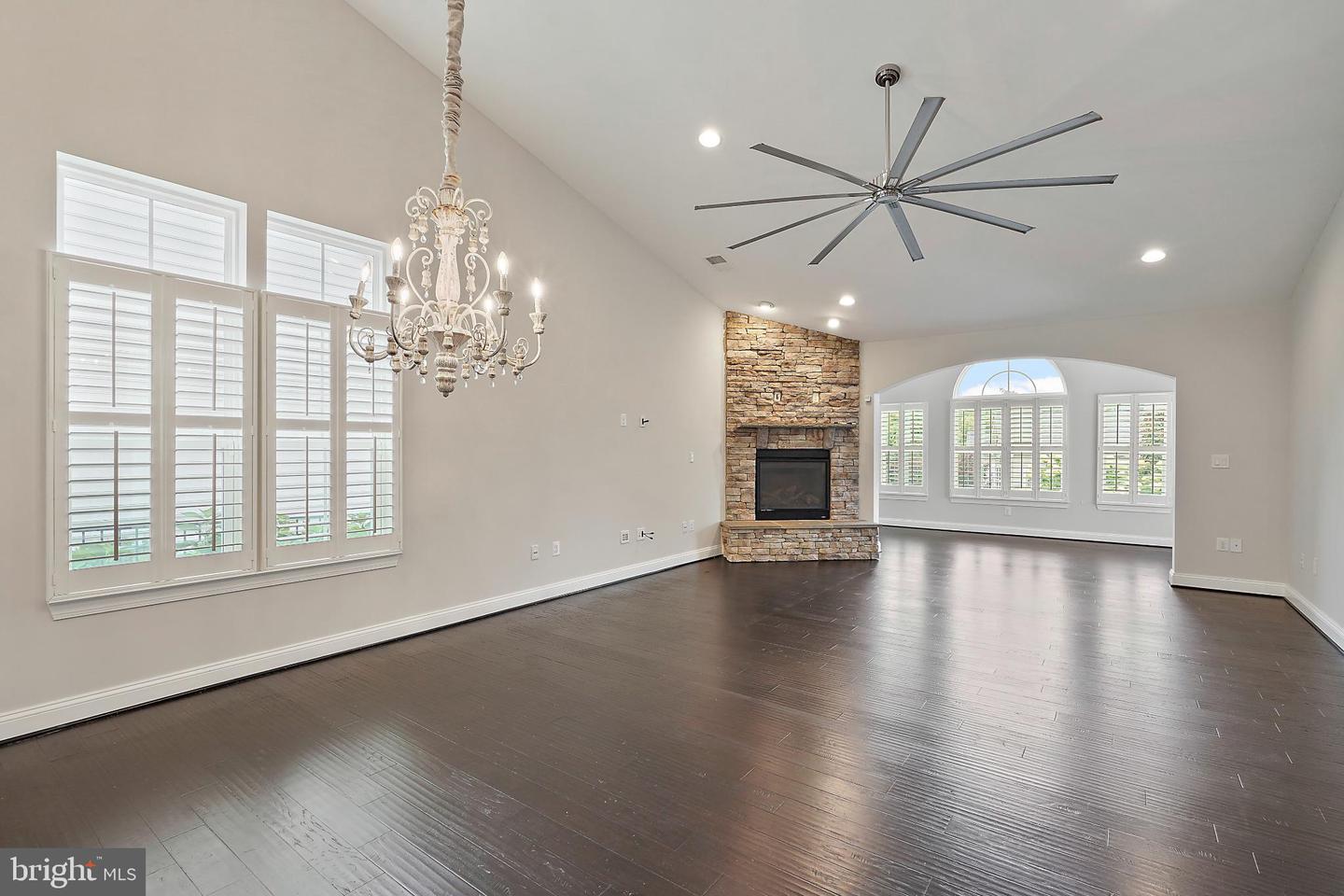 24936 MCNAIR PL, ALDIE, Virginia 20105, 4 Bedrooms Bedrooms, ,3 BathroomsBathrooms,Residential,For sale,24936 MCNAIR PL,VALO2105326 MLS # VALO2105326
