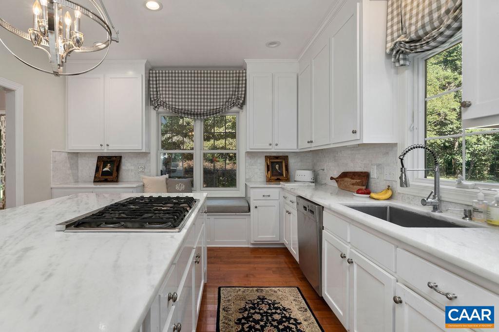 124 HIDDEN SPRINGS LN, NELLYSFORD, Virginia 22958, 5 Bedrooms Bedrooms, ,3 BathroomsBathrooms,Residential,For sale,124 HIDDEN SPRINGS LN,668216 MLS # 668216