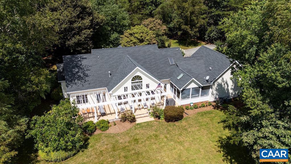 124 HIDDEN SPRINGS LN, NELLYSFORD, Virginia 22958, 5 Bedrooms Bedrooms, ,3 BathroomsBathrooms,Residential,For sale,124 HIDDEN SPRINGS LN,668216 MLS # 668216