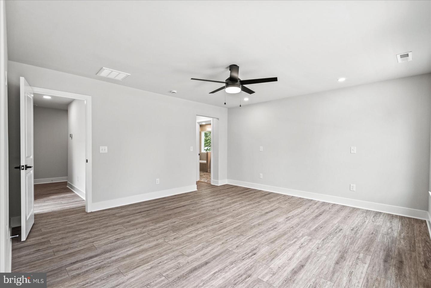 702 TAGGART ST, COLONIAL BEACH, Virginia 22443, 4 Bedrooms Bedrooms, ,3 BathroomsBathrooms,Residential,For sale,702 TAGGART ST,VAWE2009622 MLS # VAWE2009622