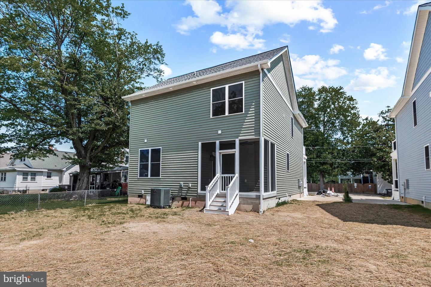 702 TAGGART ST, COLONIAL BEACH, Virginia 22443, 4 Bedrooms Bedrooms, ,3 BathroomsBathrooms,Residential,For sale,702 TAGGART ST,VAWE2009622 MLS # VAWE2009622