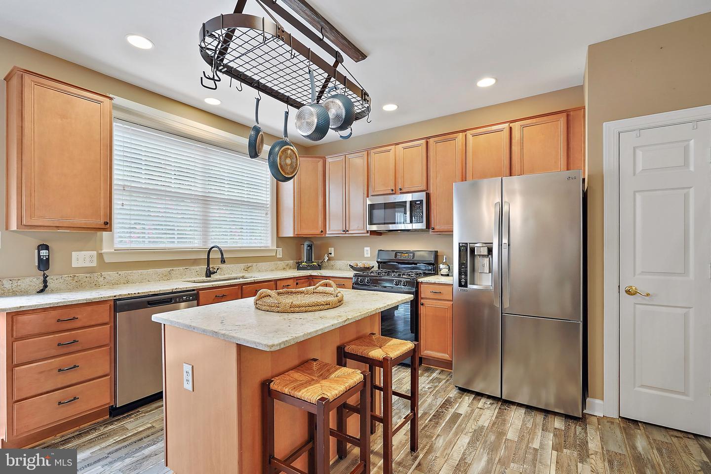 15636 AVOCET LOOP, WOODBRIDGE, Virginia 22191, 3 Bedrooms Bedrooms, 12 Rooms Rooms,3 BathroomsBathrooms,Residential,For sale,15636 AVOCET LOOP,VAPW2102632 MLS # VAPW2102632