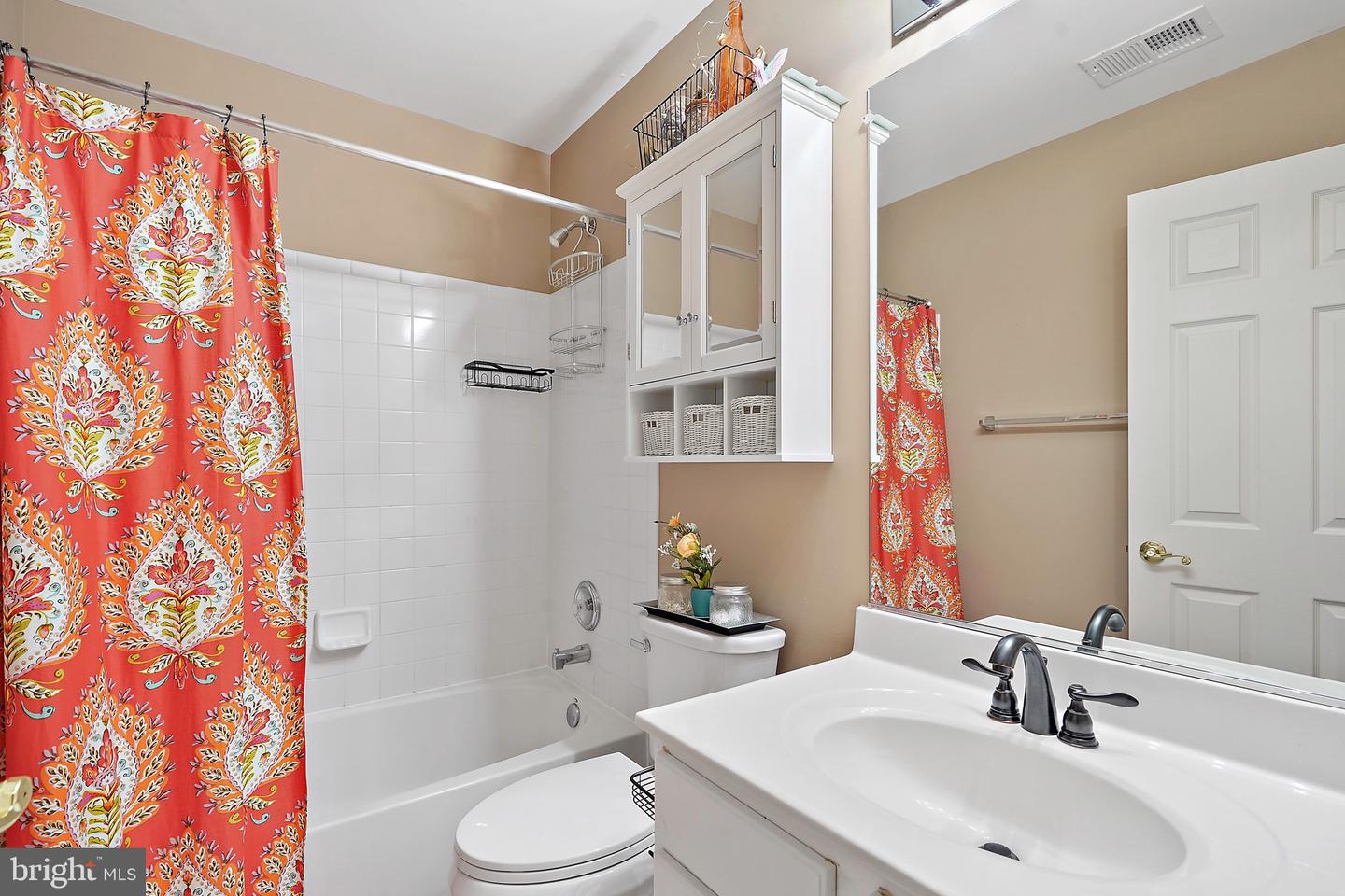 15636 AVOCET LOOP, WOODBRIDGE, Virginia 22191, 3 Bedrooms Bedrooms, 12 Rooms Rooms,3 BathroomsBathrooms,Residential,For sale,15636 AVOCET LOOP,VAPW2102632 MLS # VAPW2102632