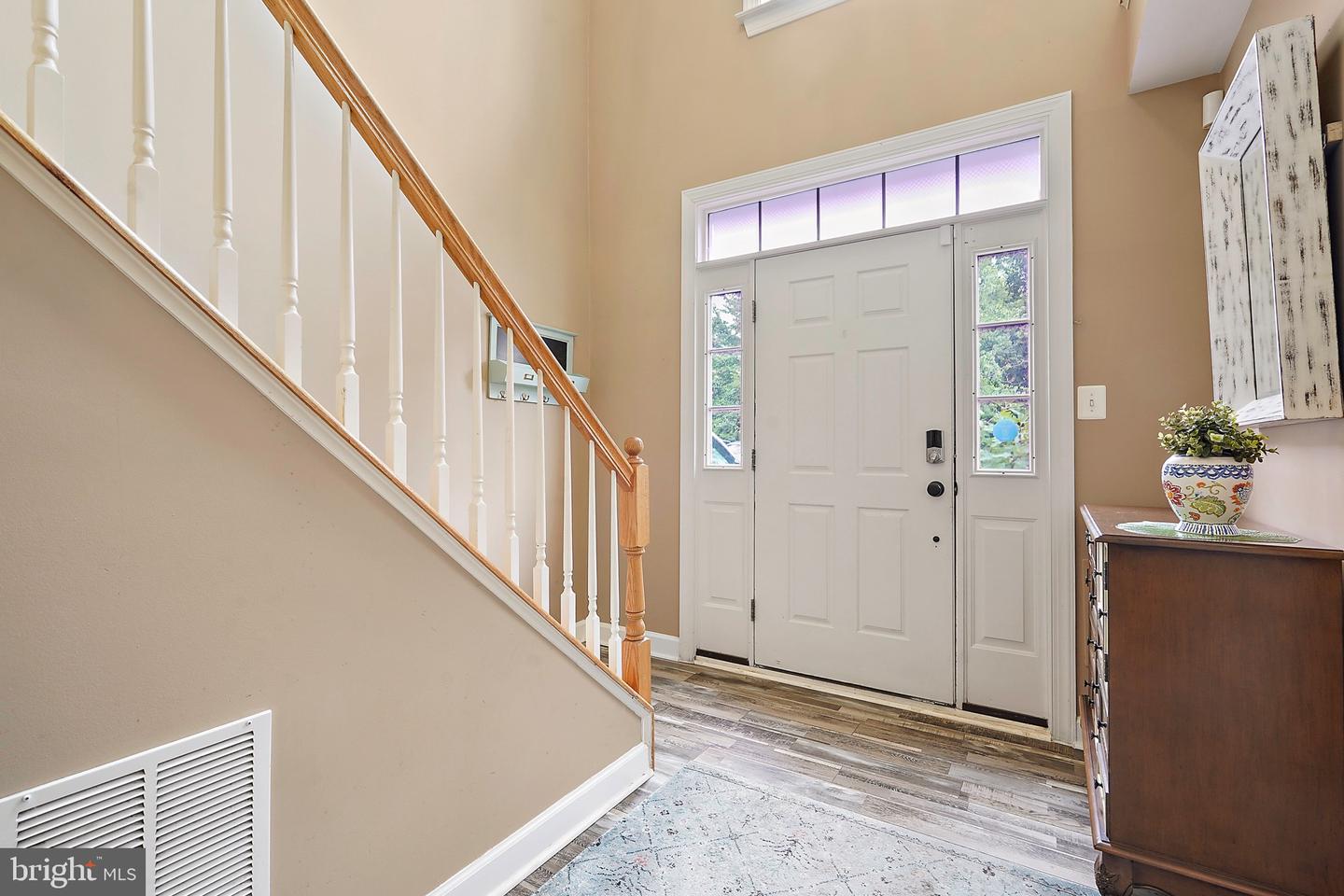 15636 AVOCET LOOP, WOODBRIDGE, Virginia 22191, 3 Bedrooms Bedrooms, 12 Rooms Rooms,3 BathroomsBathrooms,Residential,For sale,15636 AVOCET LOOP,VAPW2102632 MLS # VAPW2102632