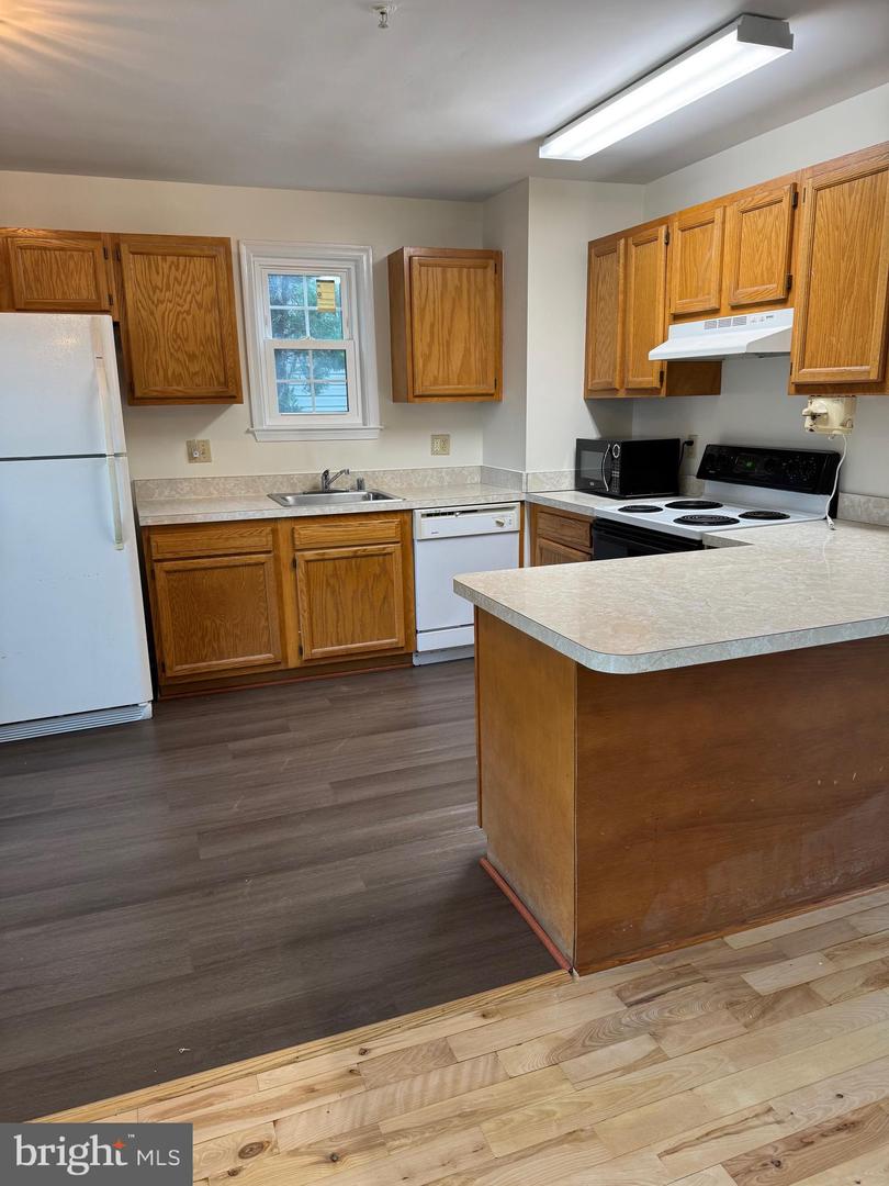 3 ANACOSTIA RD SE, WASHINGTON, District Of Columbia 20019, 3 Bedrooms Bedrooms, ,2 BathroomsBathrooms,Residential,For sale,3 ANACOSTIA RD SE,DCDC2216802 MLS # DCDC2216802