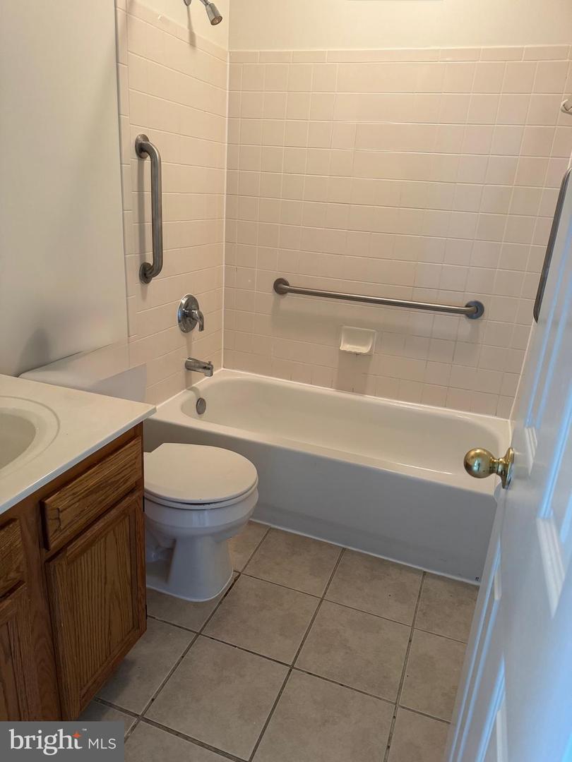 3 ANACOSTIA RD SE, WASHINGTON, District Of Columbia 20019, 3 Bedrooms Bedrooms, ,2 BathroomsBathrooms,Residential,For sale,3 ANACOSTIA RD SE,DCDC2216802 MLS # DCDC2216802