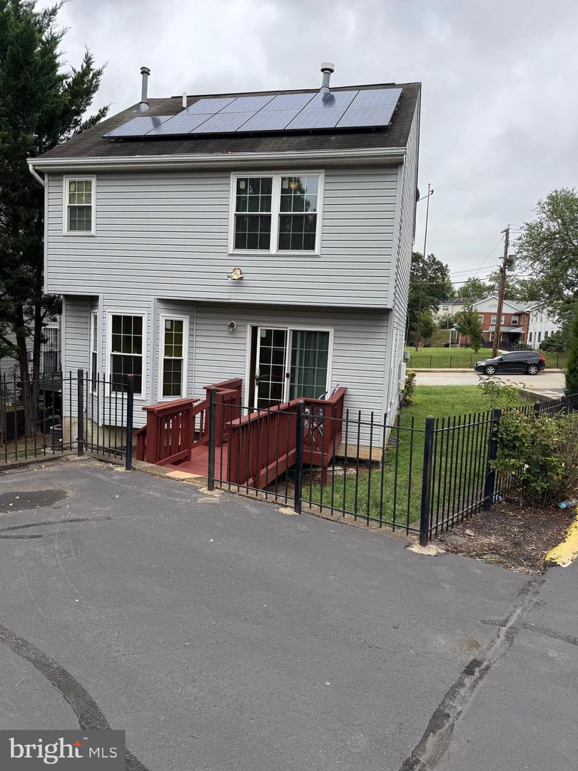 3 ANACOSTIA RD SE, WASHINGTON, District Of Columbia 20019, 3 Bedrooms Bedrooms, ,2 BathroomsBathrooms,Residential,For sale,3 ANACOSTIA RD SE,DCDC2216802 MLS # DCDC2216802
