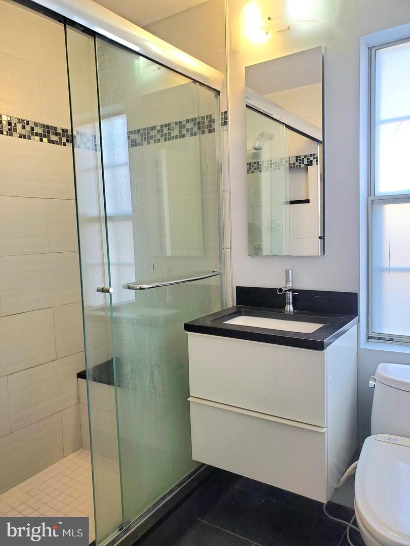 2707 ARLINGTON BLVD #106, ARLINGTON, Virginia 22201, 1 Bedroom Bedrooms, ,1 BathroomBathrooms,Residential,For sale,2707 ARLINGTON BLVD #106,VAAR2062740 MLS # VAAR2062740