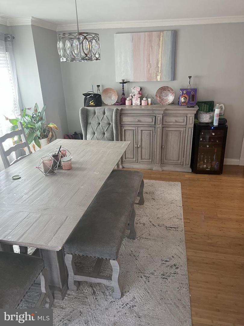 8611 BROADWAY AVE, HENRICO, Virginia 23228, 4 Bedrooms Bedrooms, 7 Rooms Rooms,3 BathroomsBathrooms,Residential,For sale,8611 BROADWAY AVE,VAHN2001044 MLS # VAHN2001044