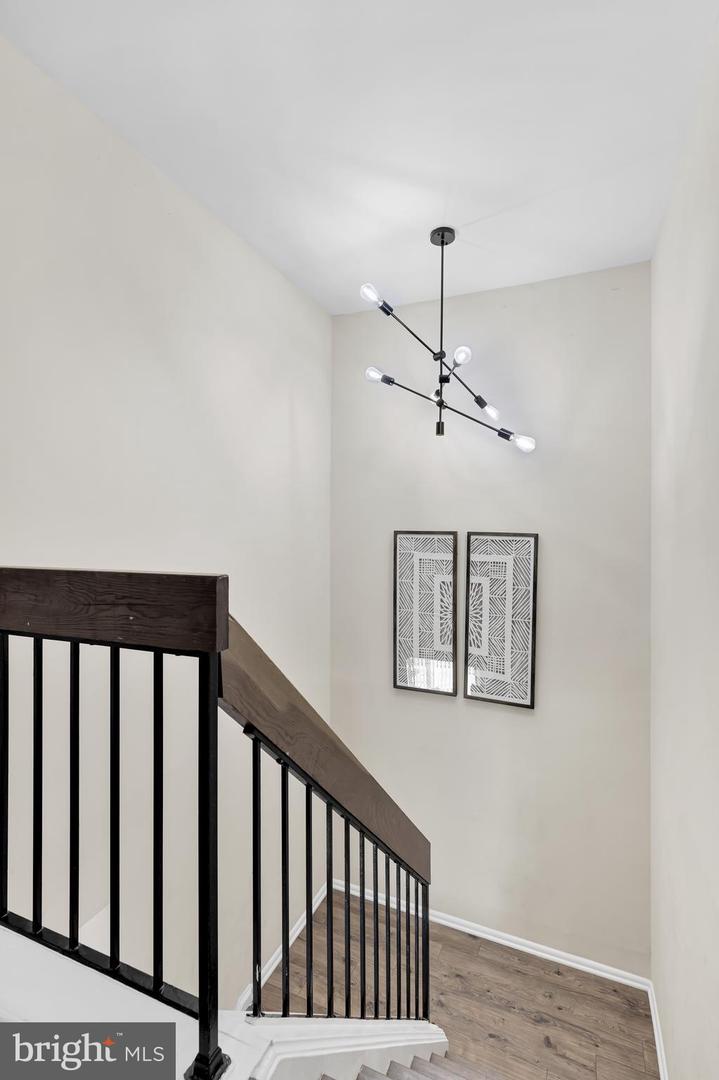 8608 VILLAGE SQ #15/8608, ALEXANDRIA, Virginia 22309, 3 Bedrooms Bedrooms, ,2 BathroomsBathrooms,Residential,For sale,8608 VILLAGE SQ #15/8608,VAFX2263274 MLS # VAFX2263274