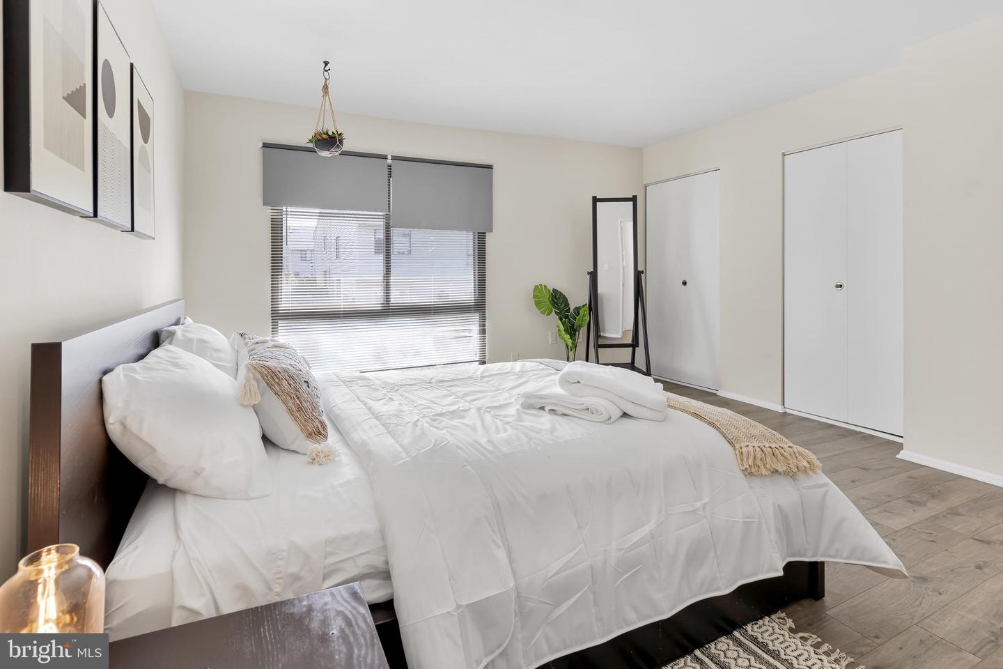 8608 VILLAGE SQ #15/8608, ALEXANDRIA, Virginia 22309, 3 Bedrooms Bedrooms, ,2 BathroomsBathrooms,Residential,For sale,8608 VILLAGE SQ #15/8608,VAFX2263274 MLS # VAFX2263274