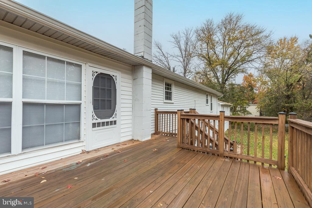 6807 HACKBERRY ST, SPRINGFIELD, Virginia 22150, 4 Bedrooms Bedrooms, ,2 BathroomsBathrooms,Residential,For sale,6807 HACKBERRY ST,VAFX2263284 MLS # VAFX2263284