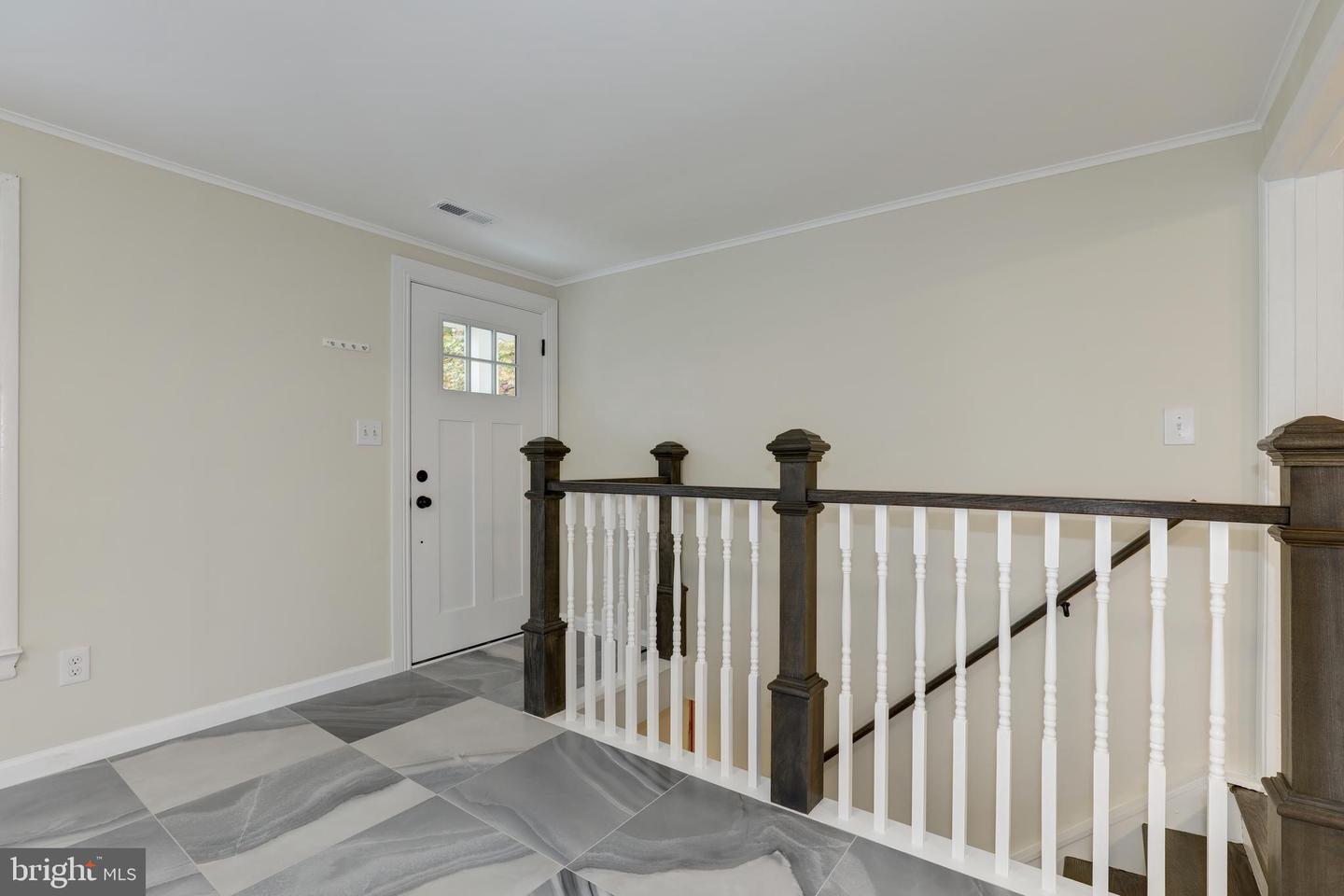 6807 HACKBERRY ST, SPRINGFIELD, Virginia 22150, 4 Bedrooms Bedrooms, ,2 BathroomsBathrooms,Residential,For sale,6807 HACKBERRY ST,VAFX2263284 MLS # VAFX2263284