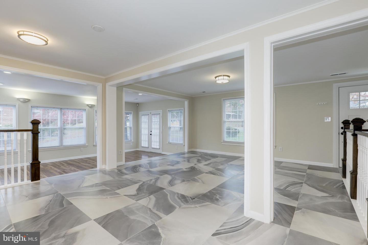 6807 HACKBERRY ST, SPRINGFIELD, Virginia 22150, 4 Bedrooms Bedrooms, ,2 BathroomsBathrooms,Residential,For sale,6807 HACKBERRY ST,VAFX2263284 MLS # VAFX2263284