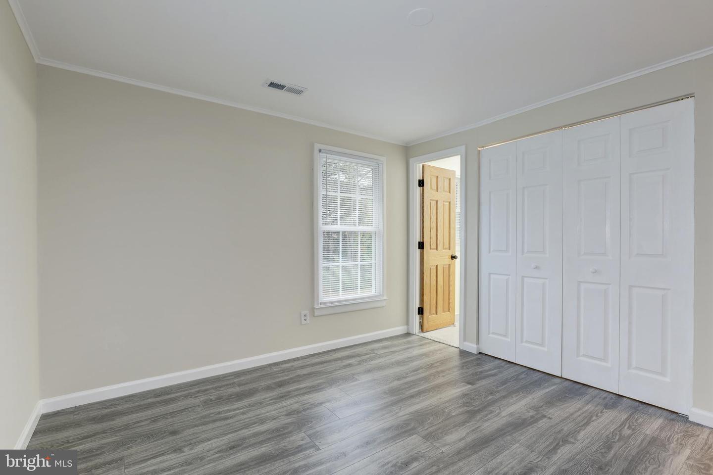 6807 HACKBERRY ST, SPRINGFIELD, Virginia 22150, 4 Bedrooms Bedrooms, ,2 BathroomsBathrooms,Residential,For sale,6807 HACKBERRY ST,VAFX2263284 MLS # VAFX2263284