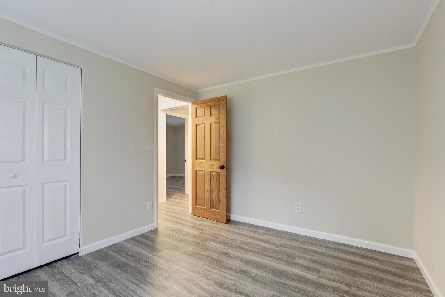 6807 HACKBERRY ST, SPRINGFIELD, Virginia 22150, 4 Bedrooms Bedrooms, ,2 BathroomsBathrooms,Residential,For sale,6807 HACKBERRY ST,VAFX2263284 MLS # VAFX2263284