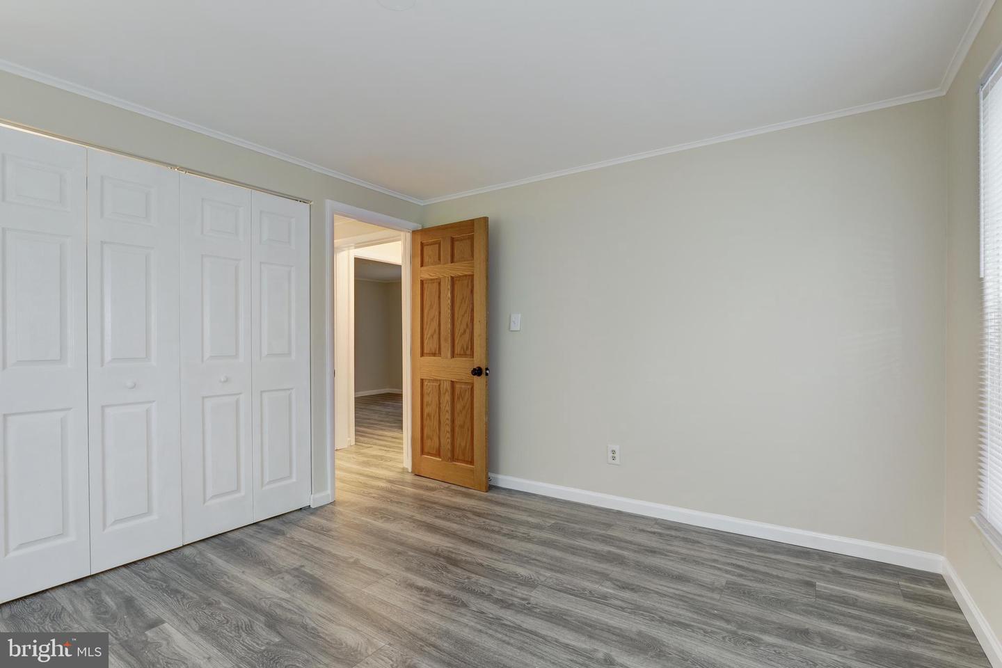 6807 HACKBERRY ST, SPRINGFIELD, Virginia 22150, 4 Bedrooms Bedrooms, ,2 BathroomsBathrooms,Residential,For sale,6807 HACKBERRY ST,VAFX2263284 MLS # VAFX2263284